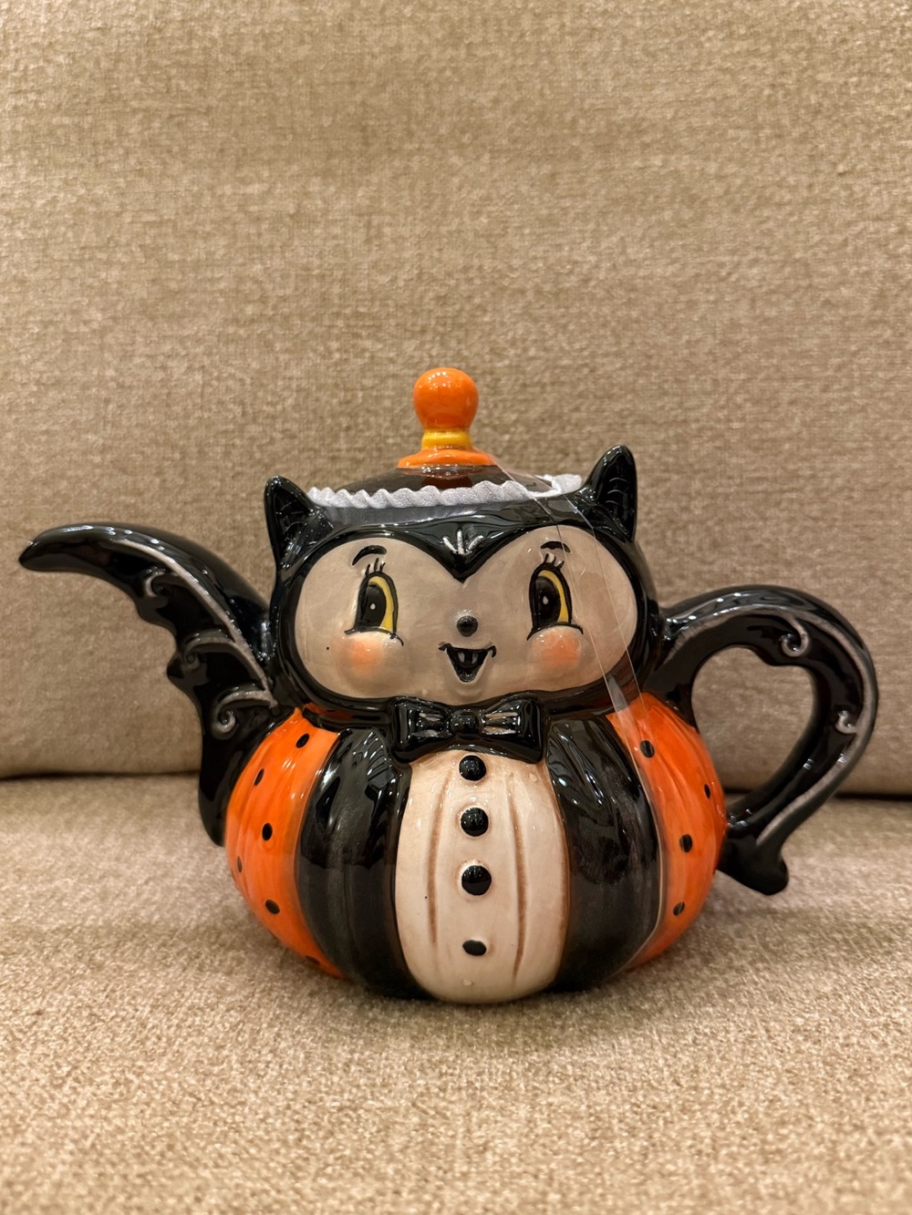 Johanna Parker Bat Smiling Teapot with Lid Vintage Halloween Brand New 2026